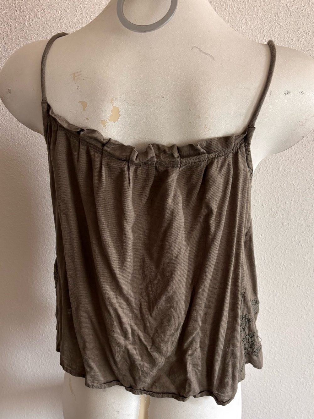 Mudd Olive Lace Top - Picture 2 of 4
